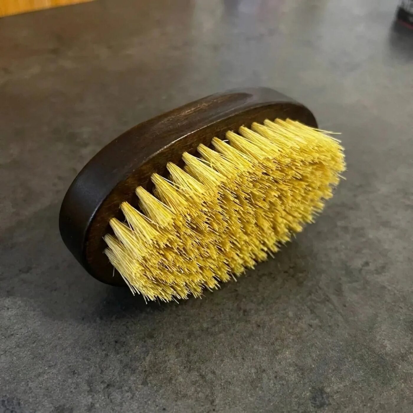 YADAN — Brosse à barbe de finition — Vue 3