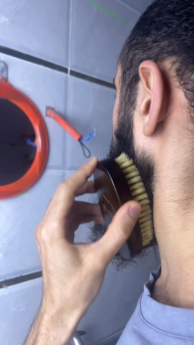 Instagram post from char3ibarber. This post is in position 0.