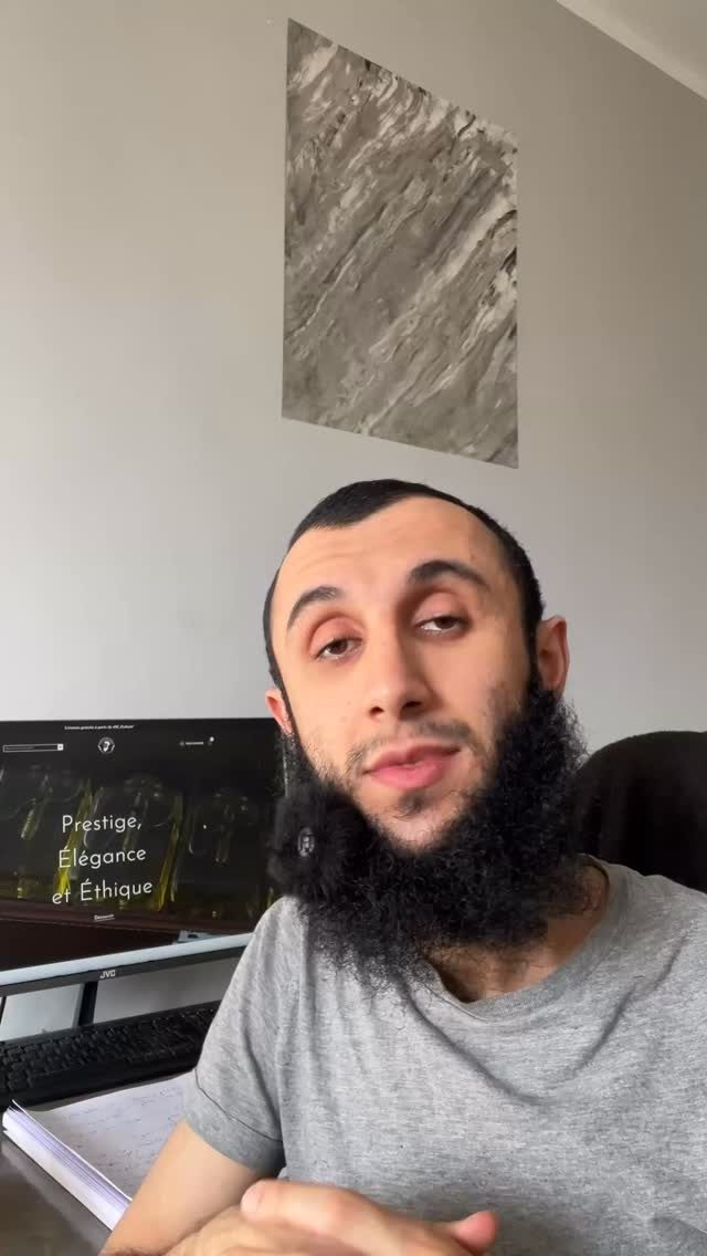 Instagram post from char3ibarber. This post is in position 0.